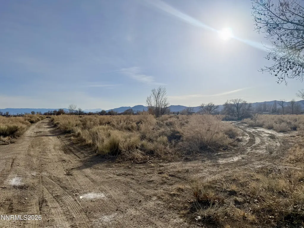 13 Highway 95a Yerington NV 89447