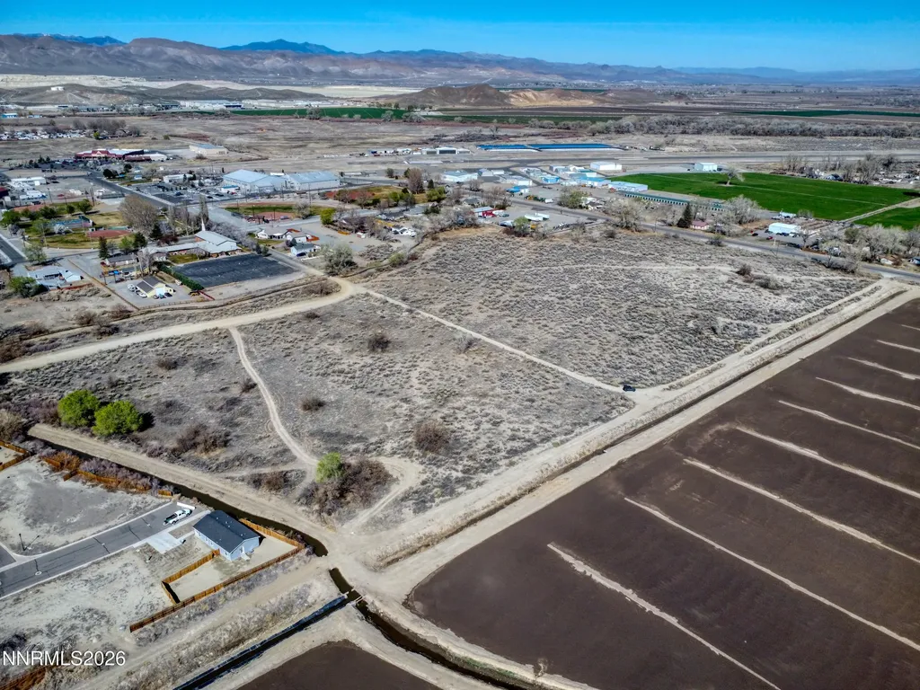 13 Highway 95a Yerington NV 89447