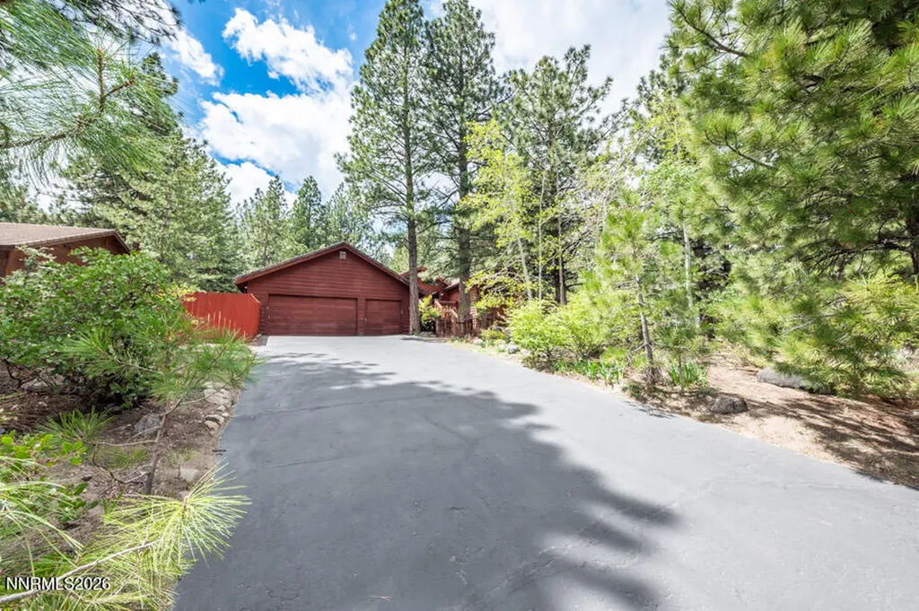 350 Black Pine Reno NV 89511