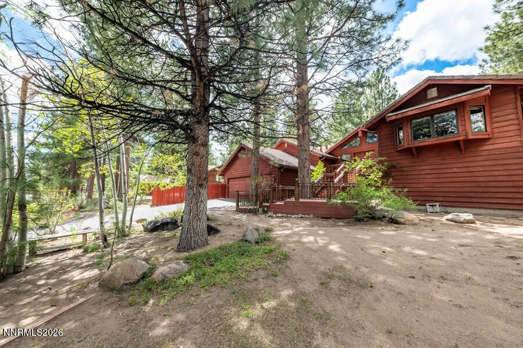 350 Black Pine Reno NV 89511