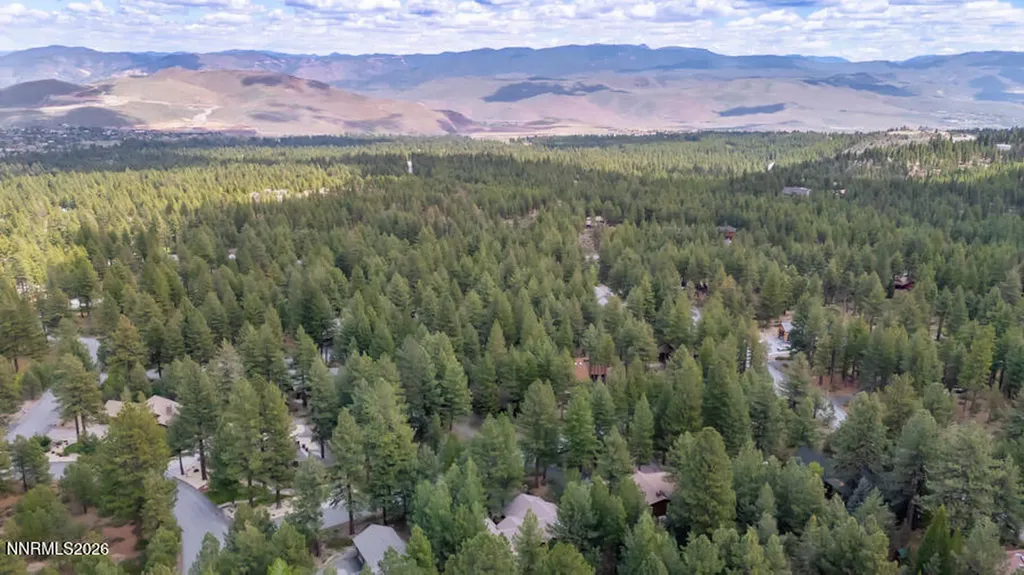 350 Black Pine Reno NV 89511