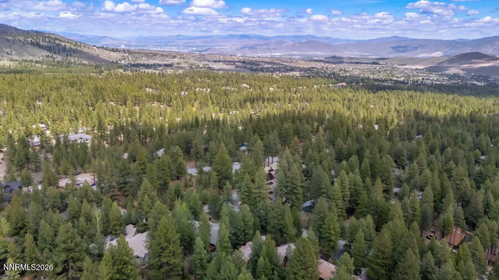 350 Black Pine Reno NV 89511