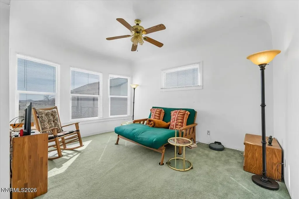 4995 Portuguese Fallon NV 89406
