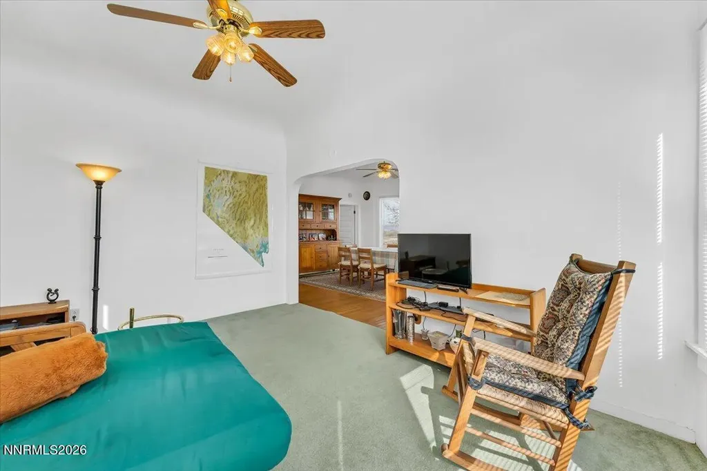 4995 Portuguese Fallon NV 89406
