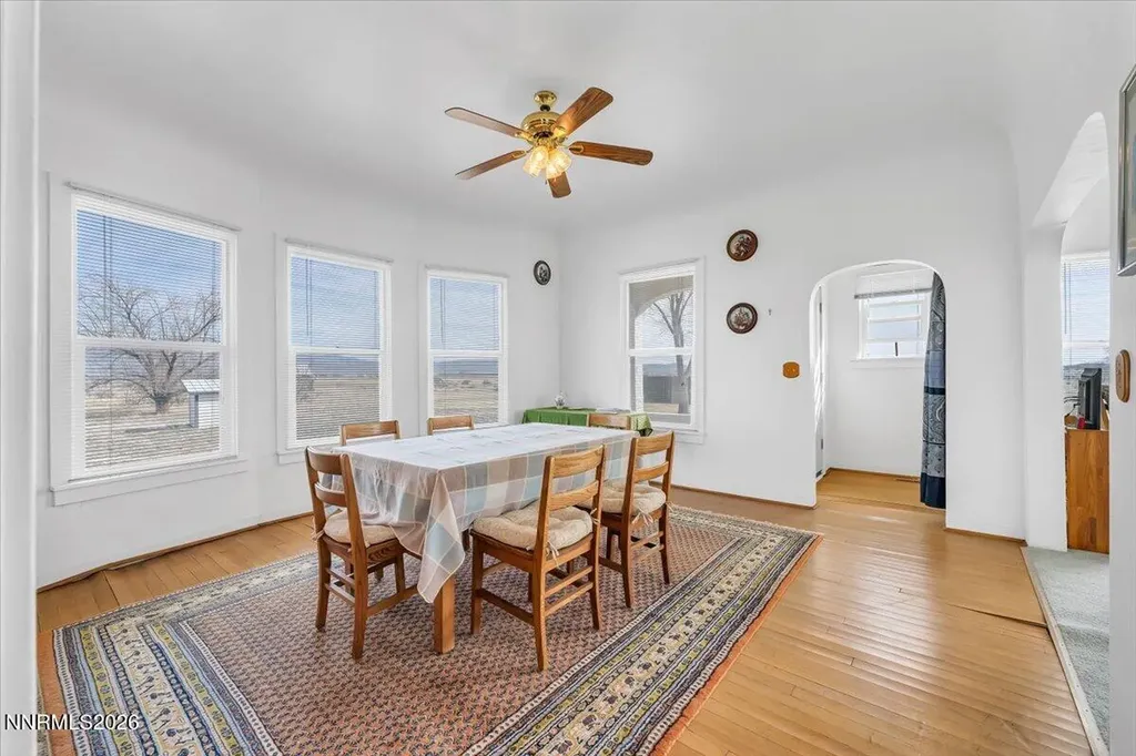 4995 Portuguese Fallon NV 89406