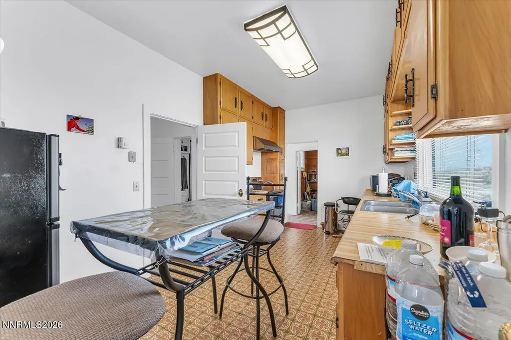 4995 Portuguese Fallon NV 89406