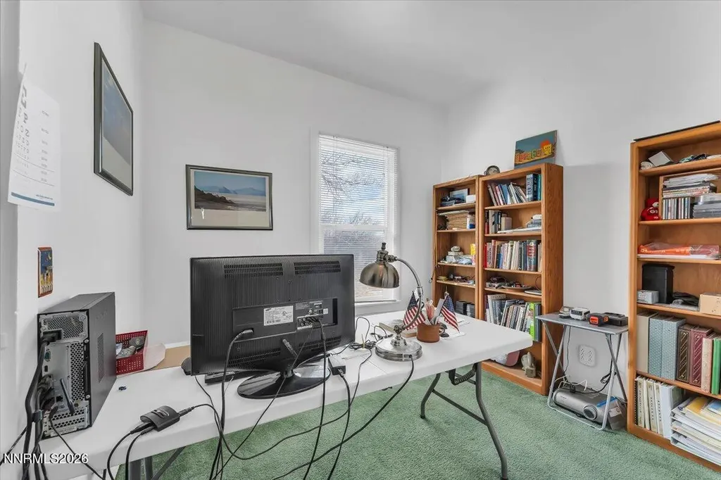 4995 Portuguese Fallon NV 89406