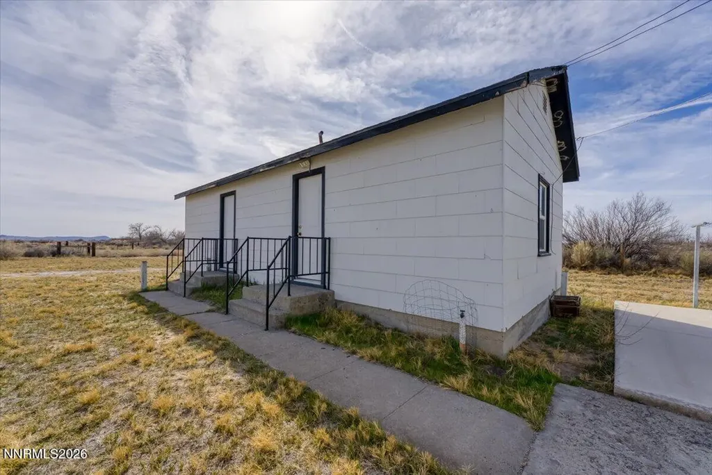 4995 Portuguese Fallon NV 89406