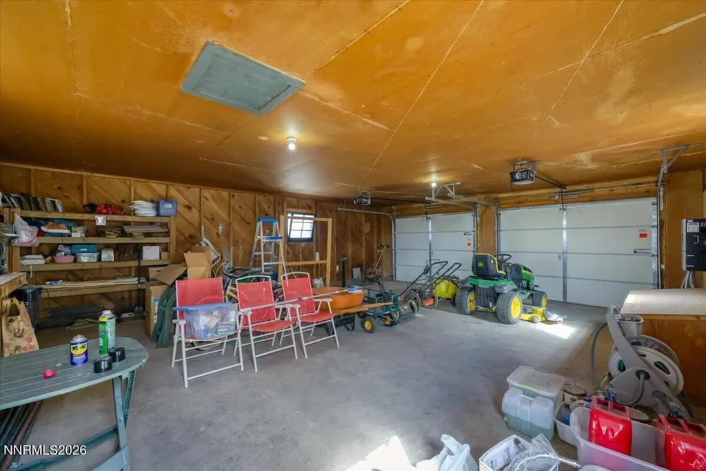 4995 Portuguese Fallon NV 89406
