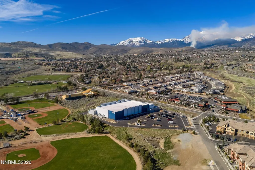 911 Solarium Reno NV 89511