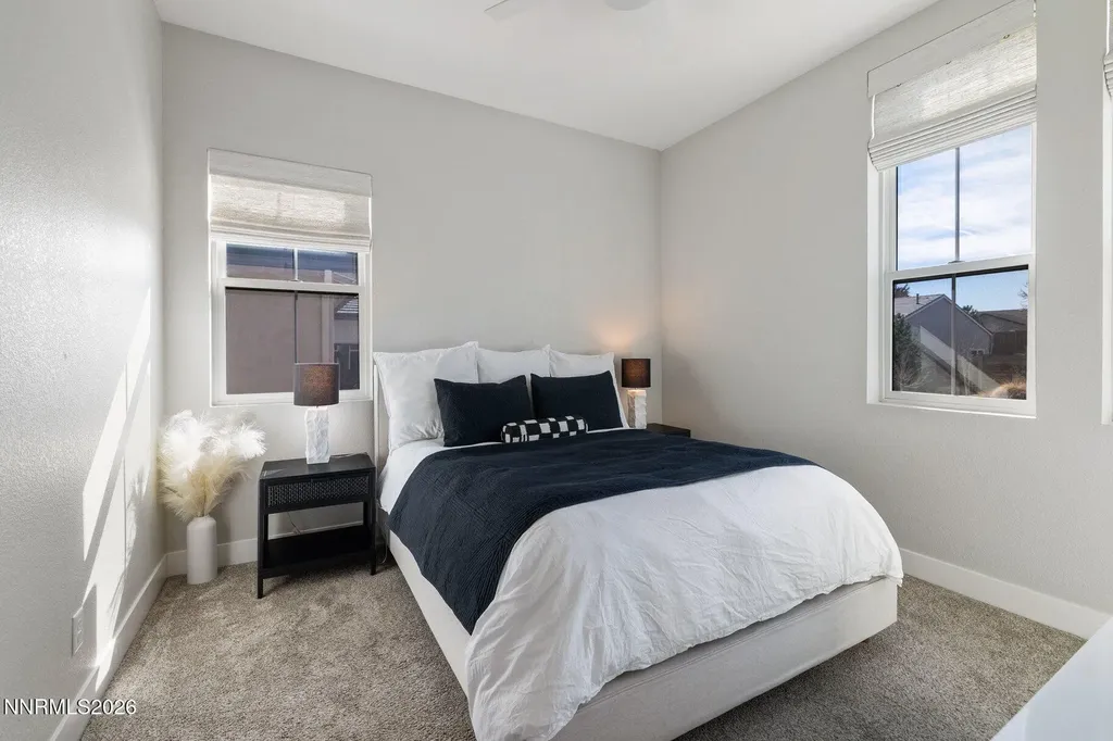 911 Solarium Reno NV 89511