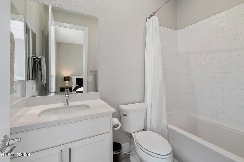 911 Solarium Reno NV 89511
