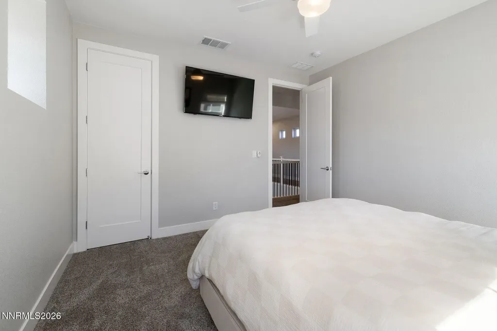 911 Solarium Reno NV 89511
