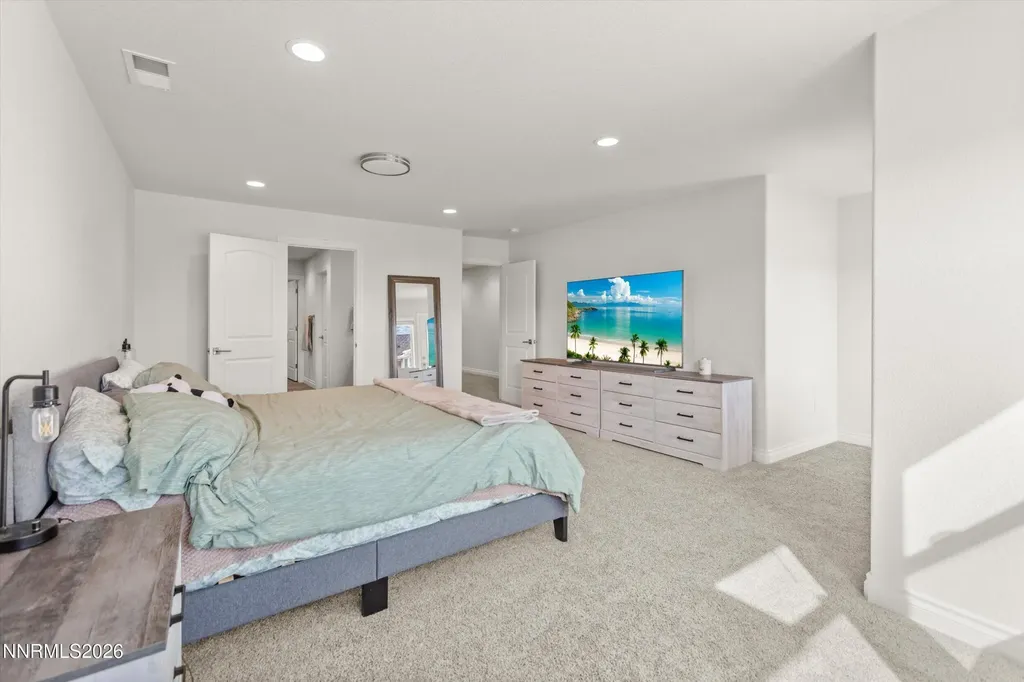 18661 Village Center Reno NV 89508
