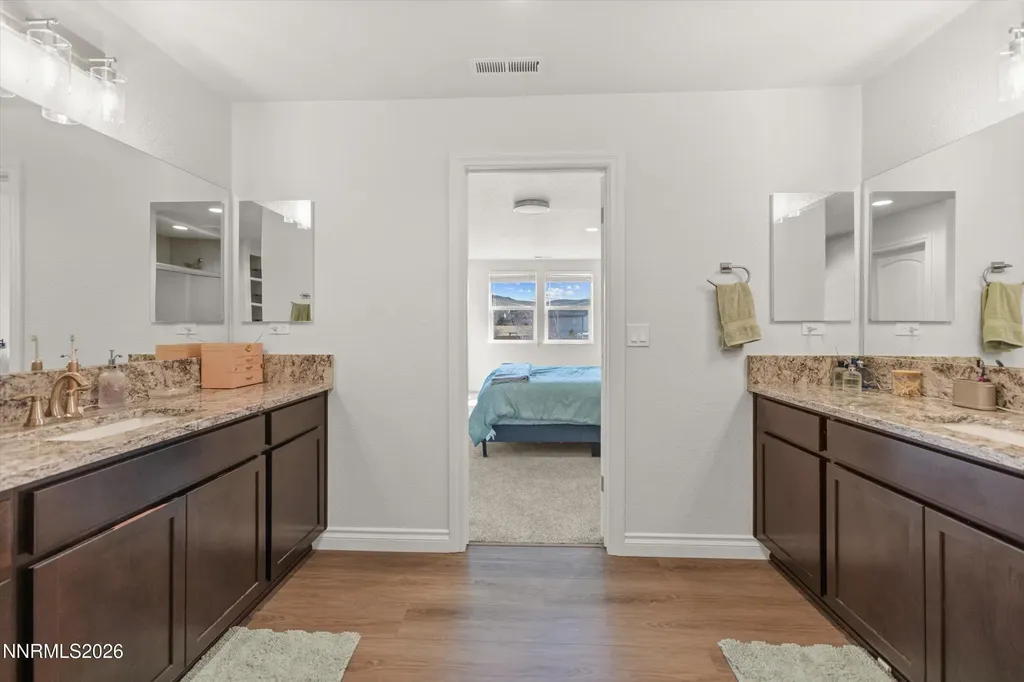 18661 Village Center Reno NV 89508