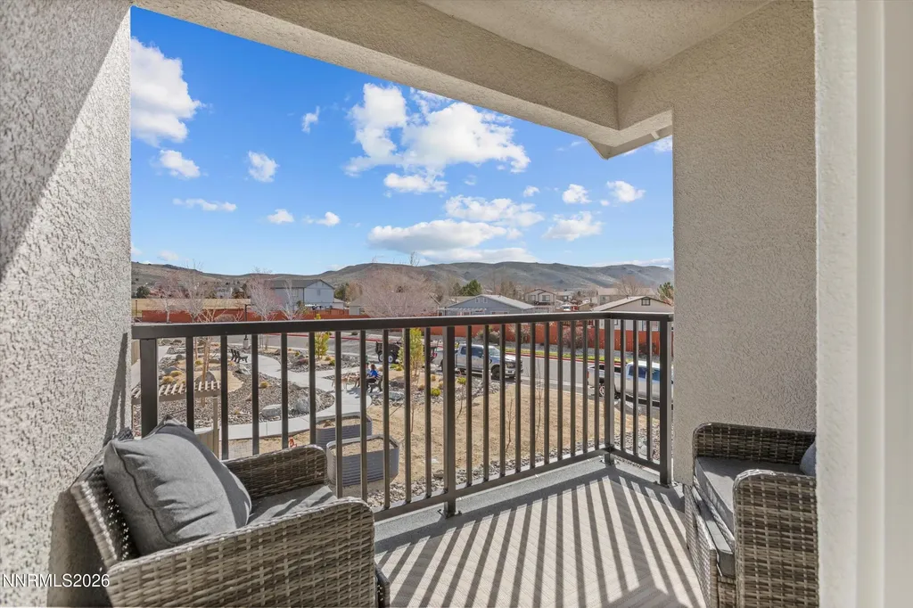 18661 Village Center Reno NV 89508