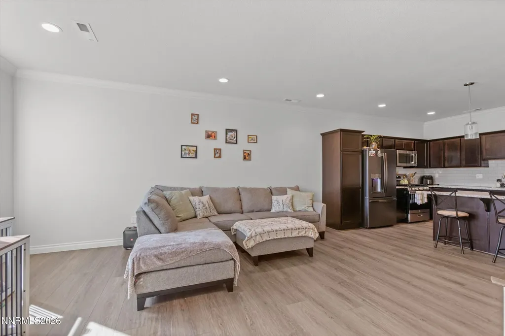 18661 Village Center Reno NV 89508