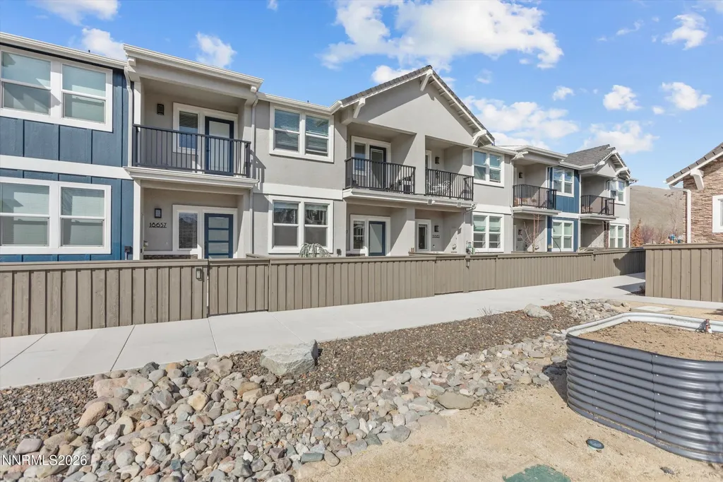 18661 Village Center Reno NV 89508
