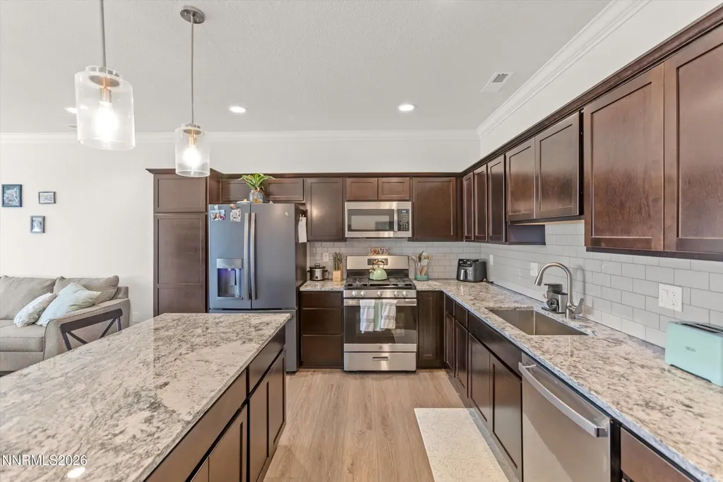 18661 Village Center Reno NV 89508