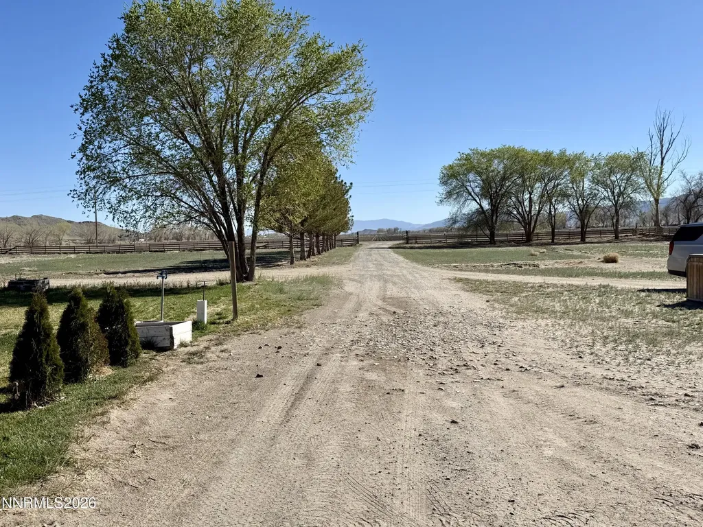 20 Penrose Yerington NV 89447