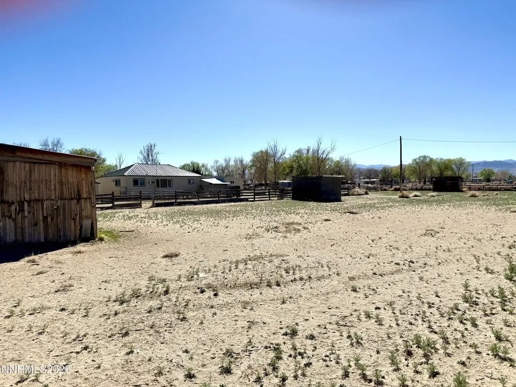 20 Penrose Yerington NV 89447