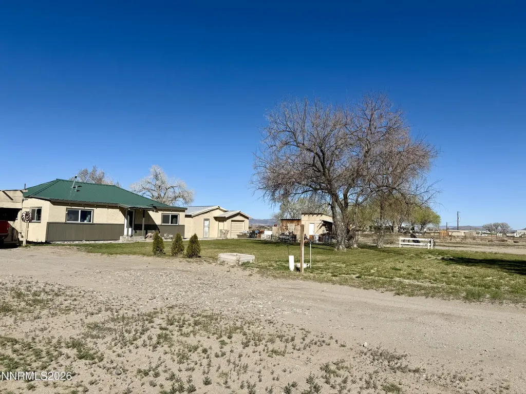 20 Penrose Yerington NV 89447
