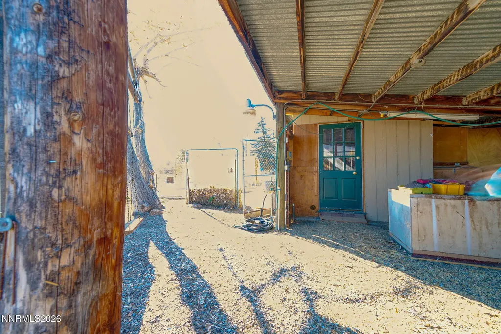 329 River Dayton NV 89403