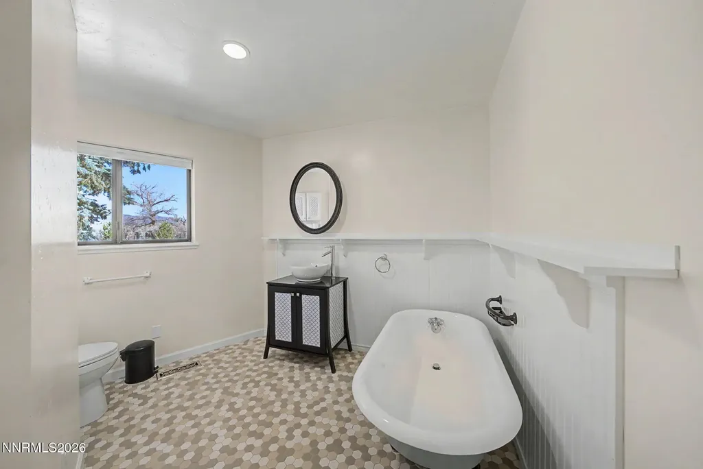 329 River Dayton NV 89403