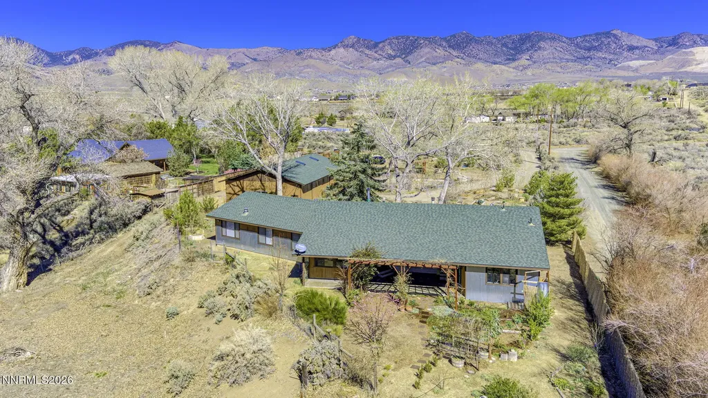 329 River Dayton NV 89403