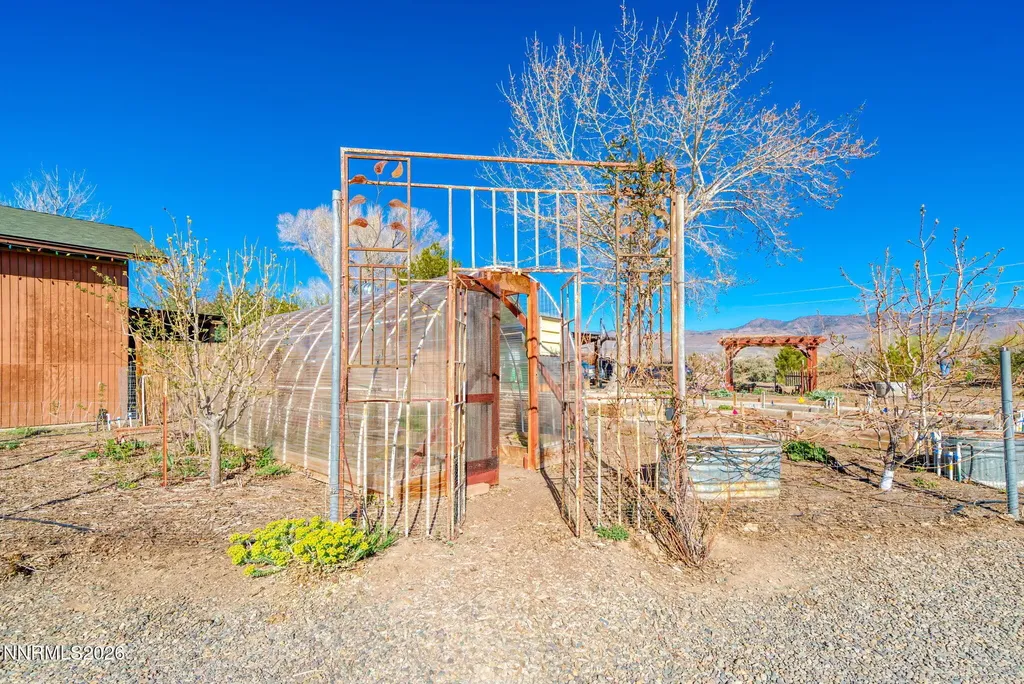 329 River Dayton NV 89403