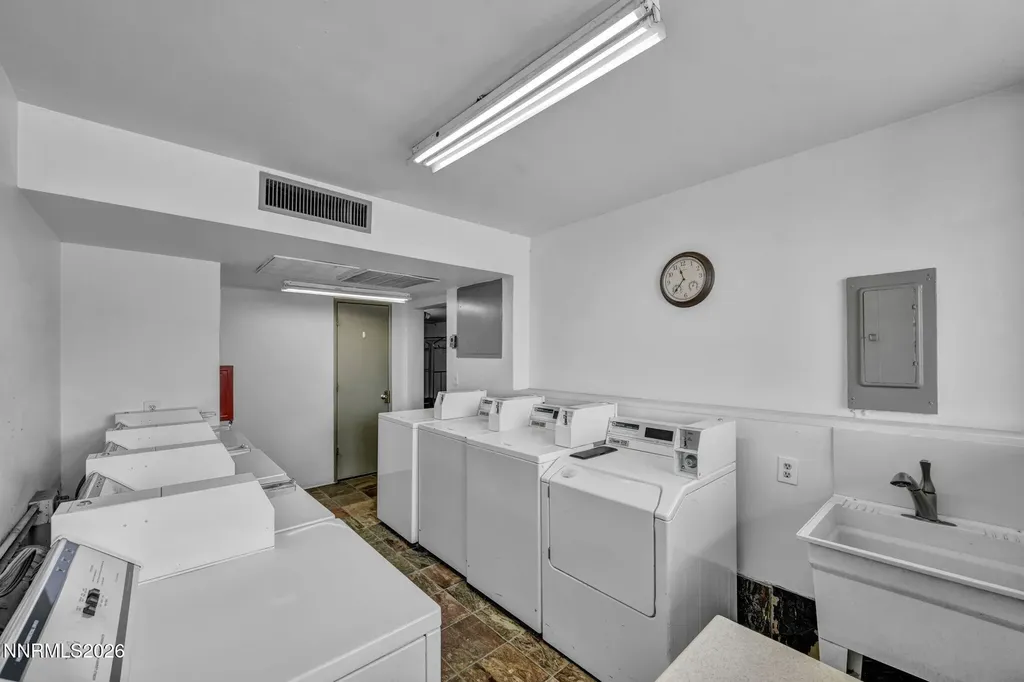 280 Island Reno NV 89501