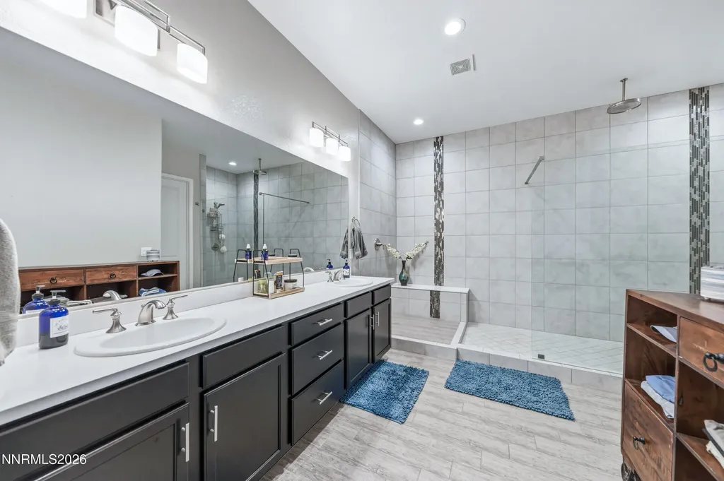 9831 Dyevera Reno NV 89521