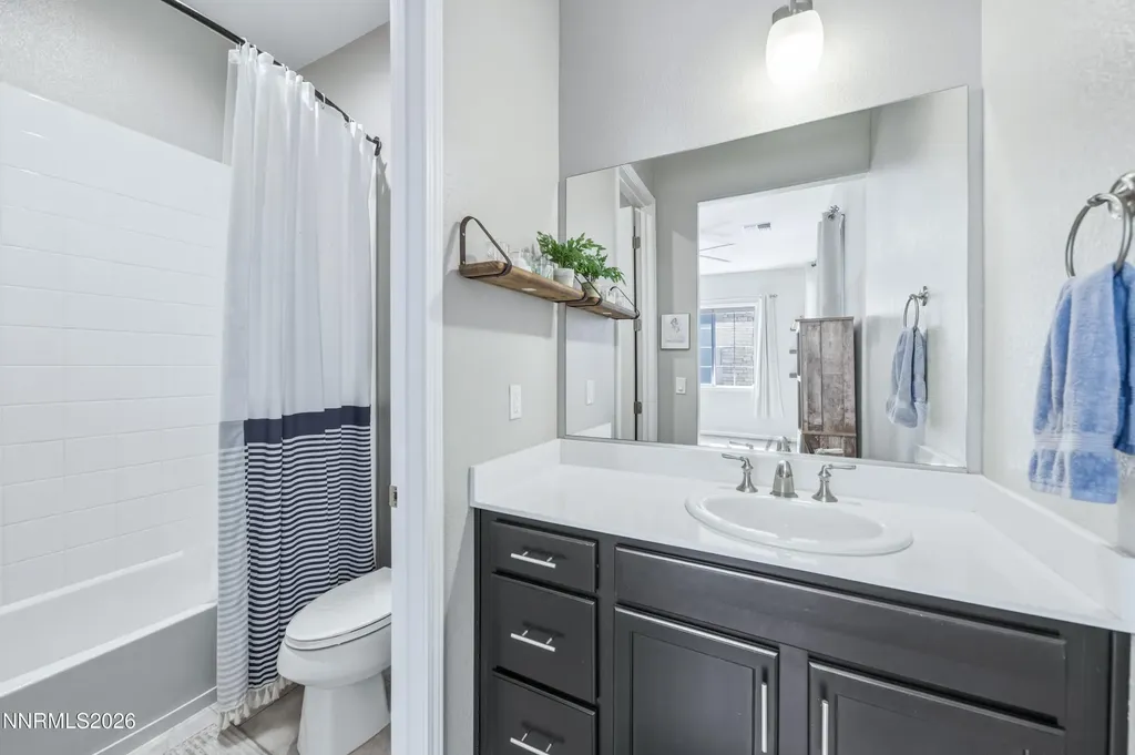 9831 Dyevera Reno NV 89521