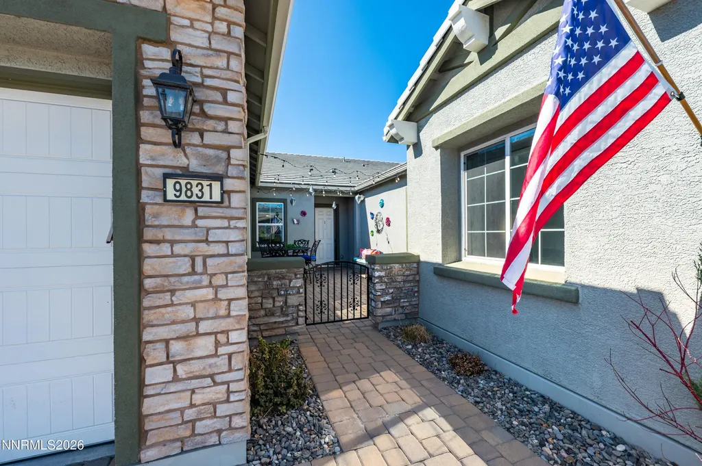 9831 Dyevera Reno NV 89521