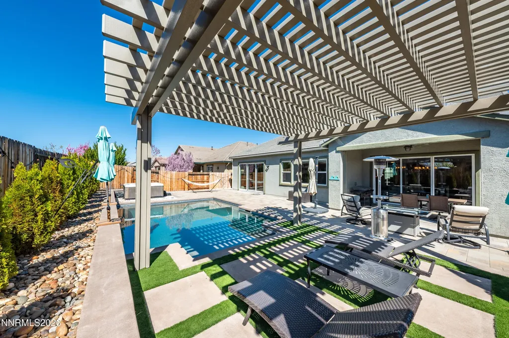 9831 Dyevera Reno NV 89521
