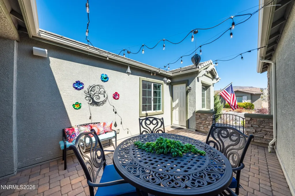 9831 Dyevera Reno NV 89521