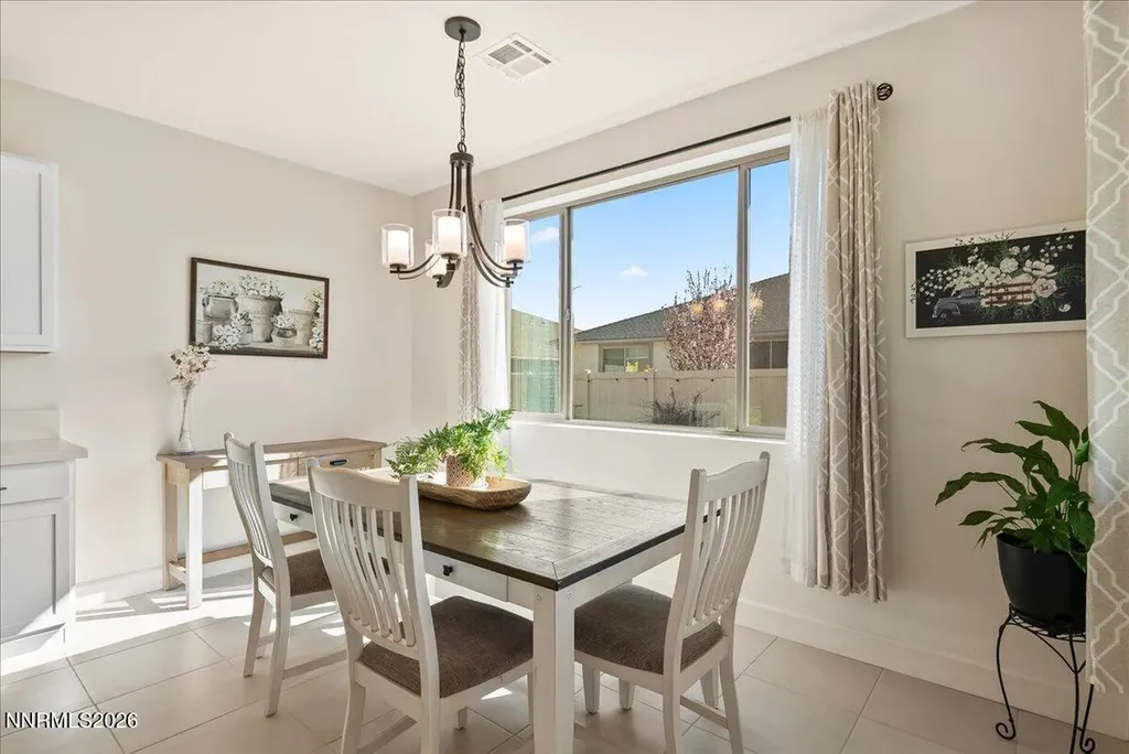 11174 Freedom Range Reno NV 89521