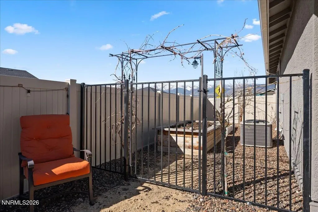 11174 Freedom Range Reno NV 89521