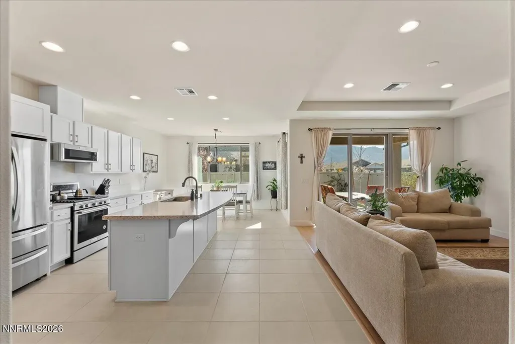 11174 Freedom Range Reno NV 89521