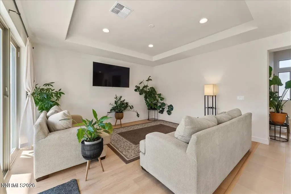 11174 Freedom Range Reno NV 89521