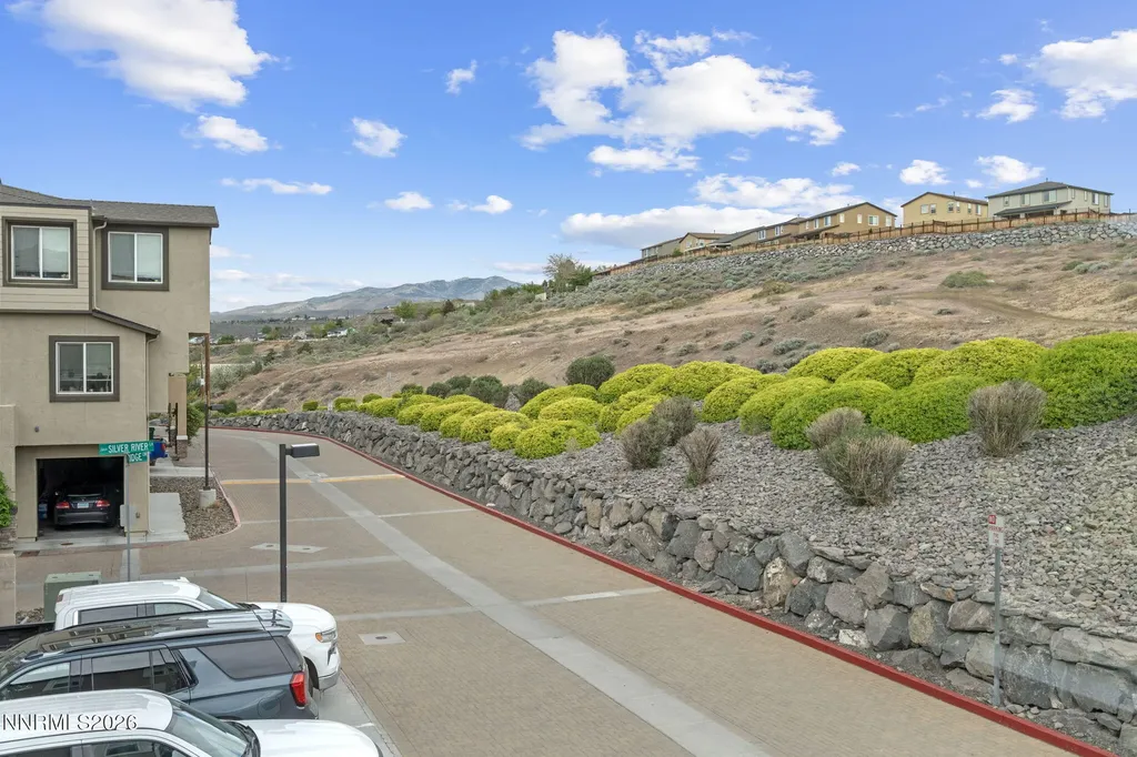 3040 Sterling Ridge Sparks NV 89431