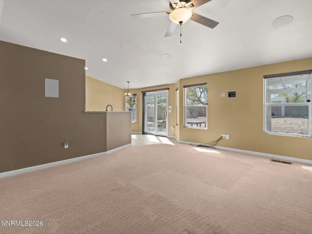 111 Shadow Mountain Fernley NV 89408