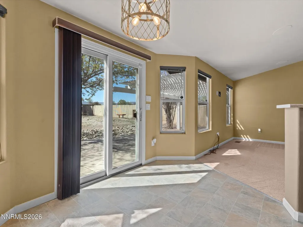 111 Shadow Mountain Fernley NV 89408