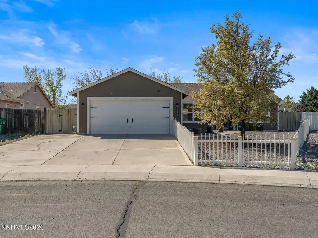 111 Shadow Mountain Fernley NV 89408