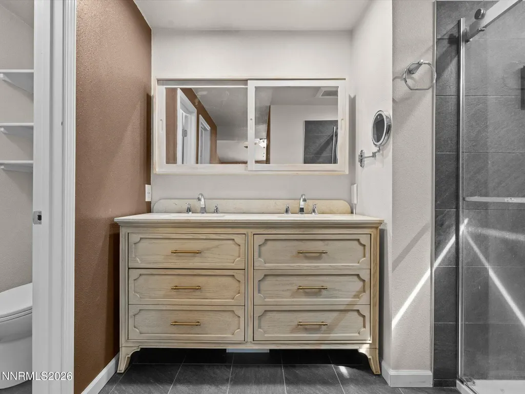 111 Shadow Mountain Fernley NV 89408