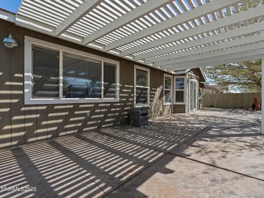 111 Shadow Mountain Fernley NV 89408