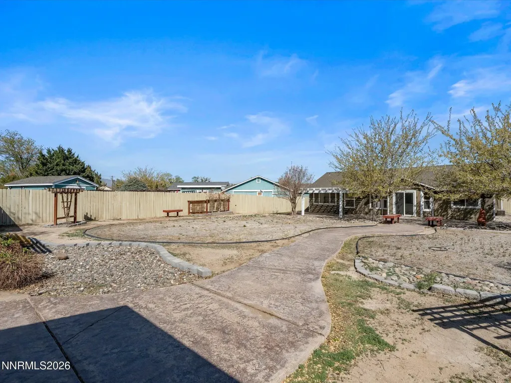 111 Shadow Mountain Fernley NV 89408