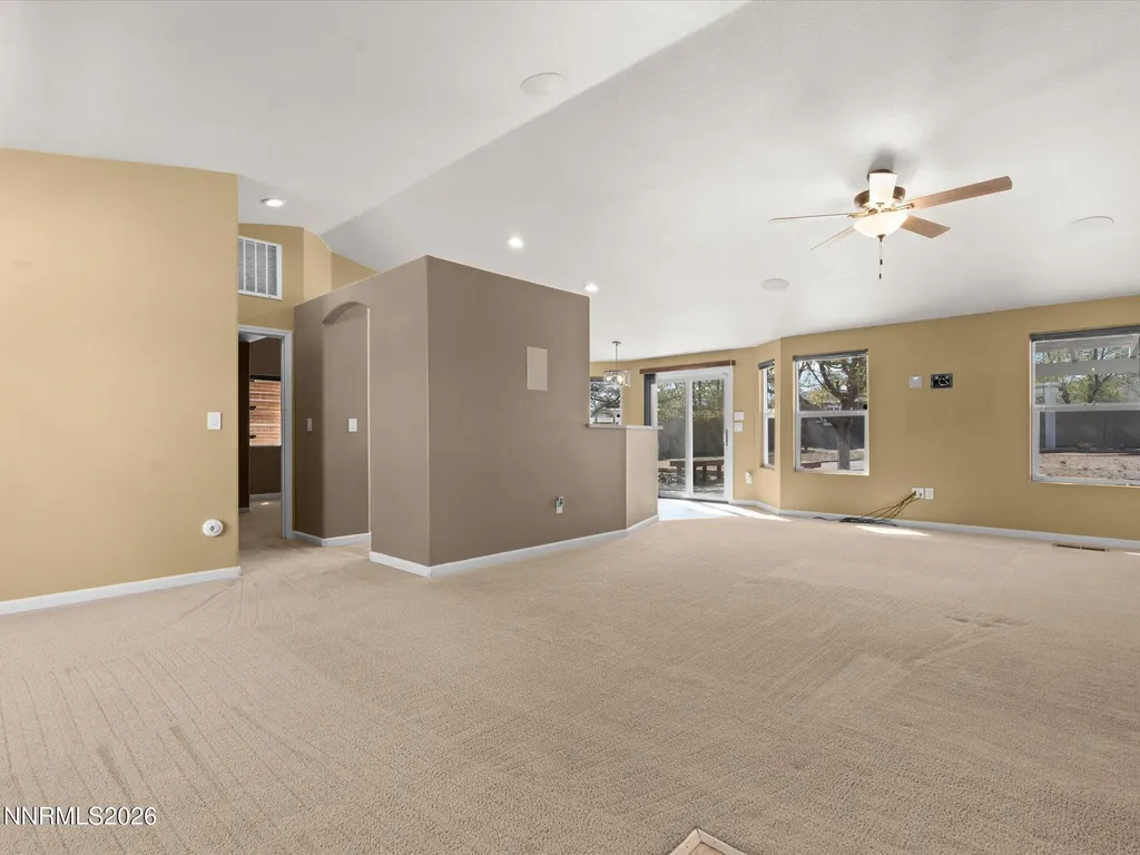 111 Shadow Mountain Fernley NV 89408