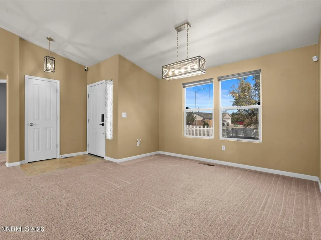 111 Shadow Mountain Fernley NV 89408