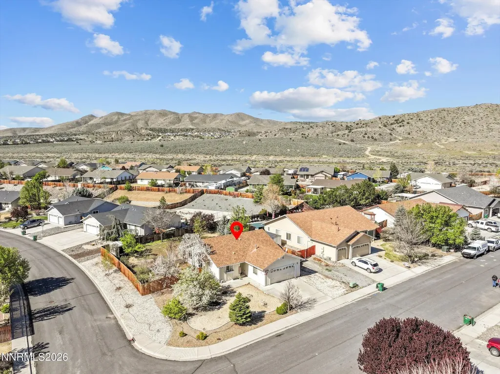 1665 Talking Sparrow Spanish Springs NV 89441